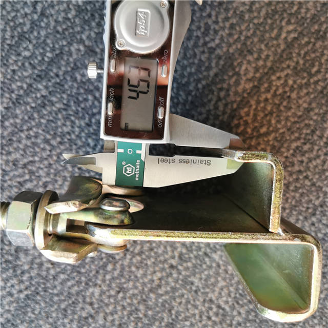 Сығымдалған борттағы муфллер 02