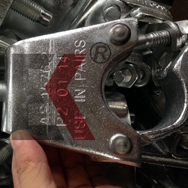 Бекітілген бекітілген тіректерді гиртке салыңыз