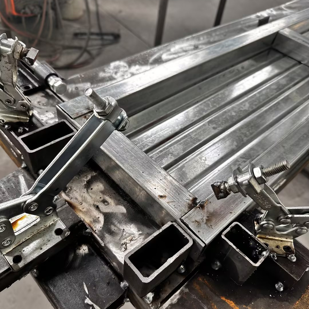 жабық болат плиткасы 