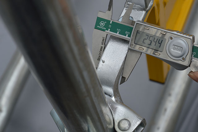 Қақпақта көктемгі баспалдақтарға қол жеткізу Қауіпсіздік кепілі