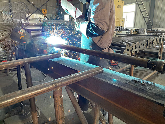 Реттелетін біліктерді дәнекерлеу