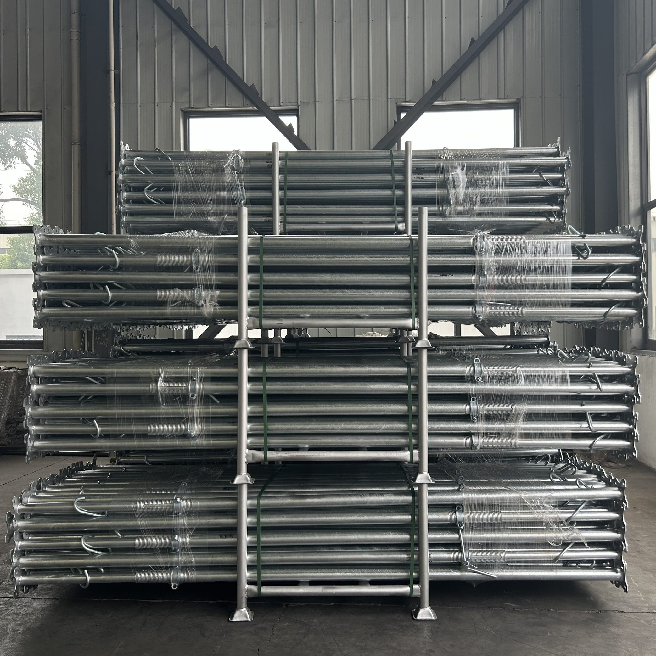 Құсқа созылған тіреуіштер