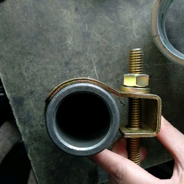 BS1139 Electro Bloods Badder бұрандалы ілмектері