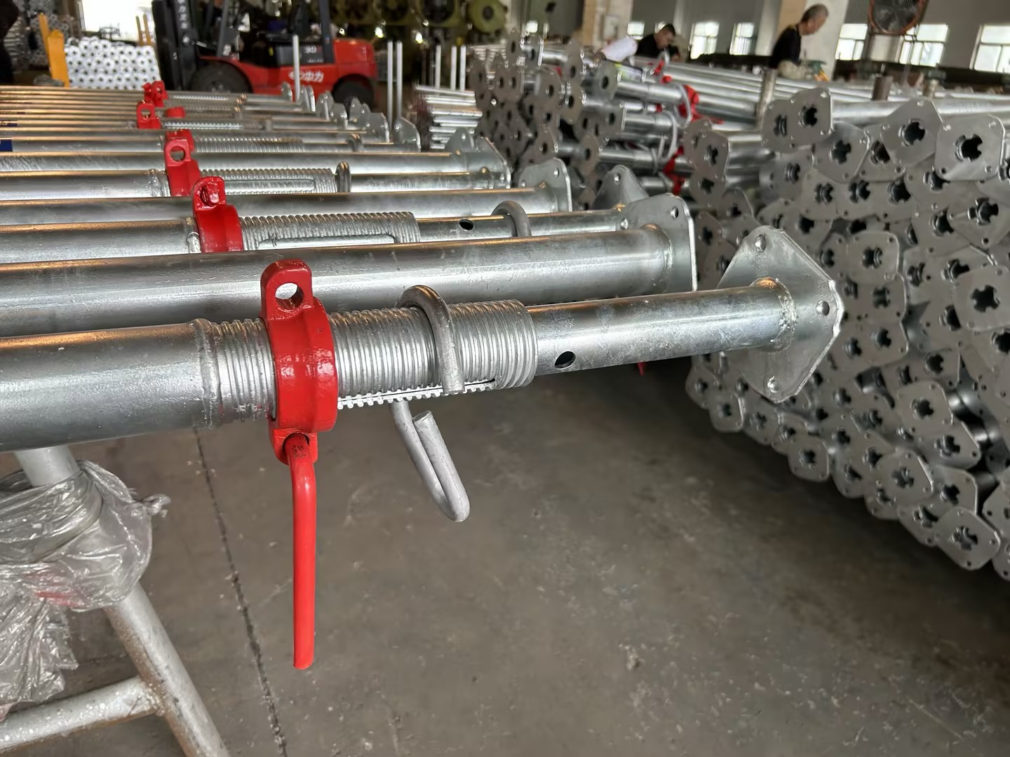 болат тіреуіш