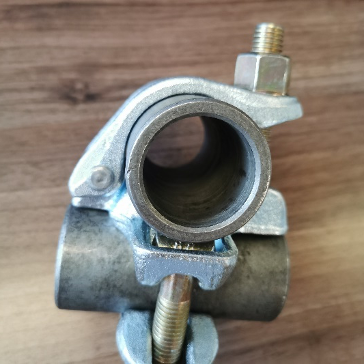 Оң жақ бұрышты тіреуіш тірек