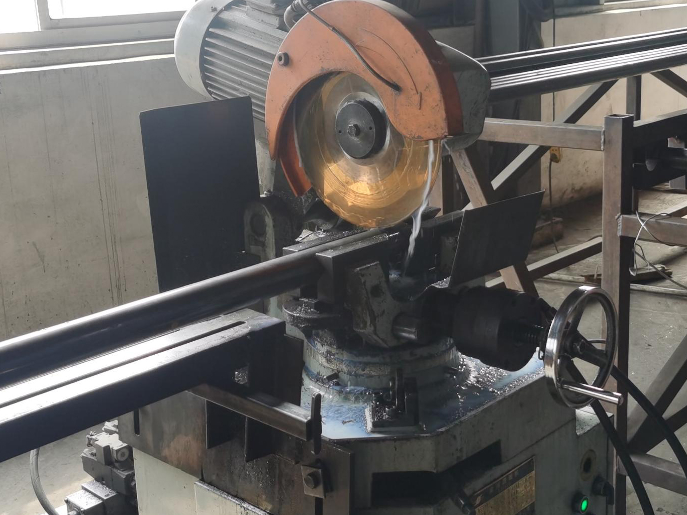 Болат құбырлар