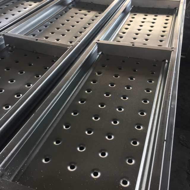 Стэл бағаналы тақтайшадан жасалған тақтай тақтасы құрылысқа арналған құрастыруда қолданылады