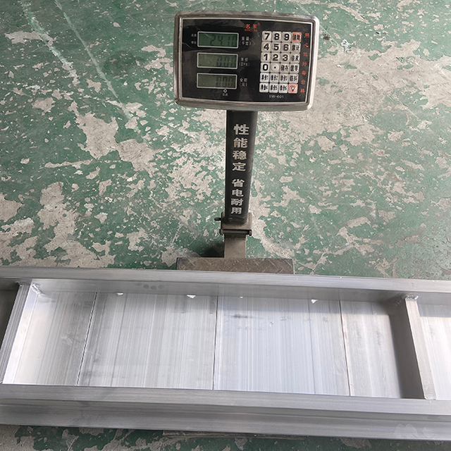 Алюминий қоңырау