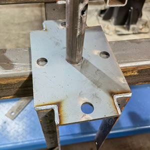 Автокөліктерді бекітілген бас