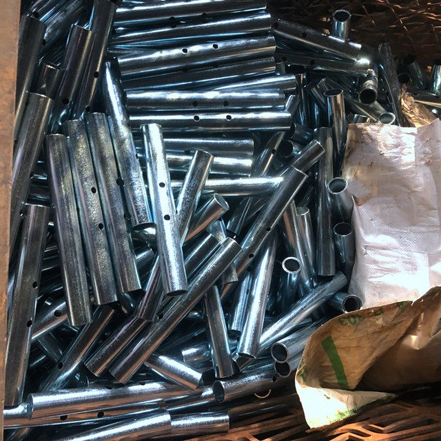 Құсқа арналған аксессуарлар жақтауы Жақтаудың жақтауы Дәрі-дәрмектердің реңі мырышталған мультипликацияланған муфтаның түйреуіш қосқышы