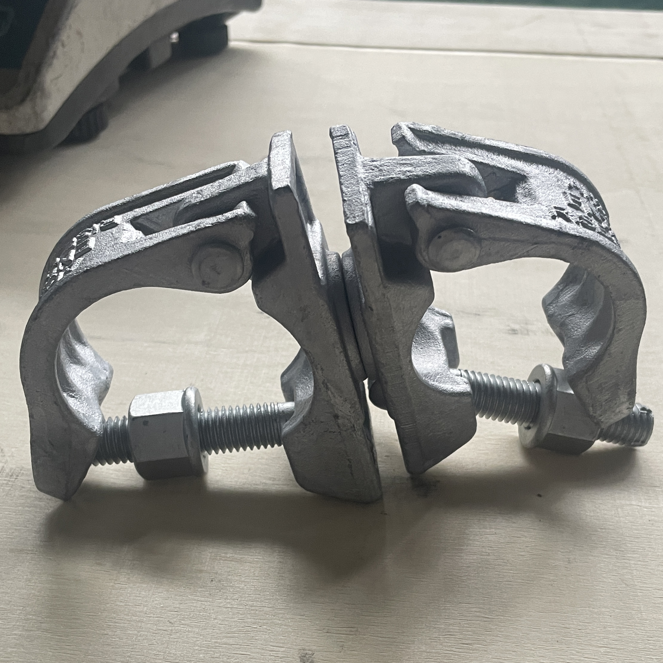 Айналмалы муфта KV 49 X 49 Арнайы пішінді орман қысқышы