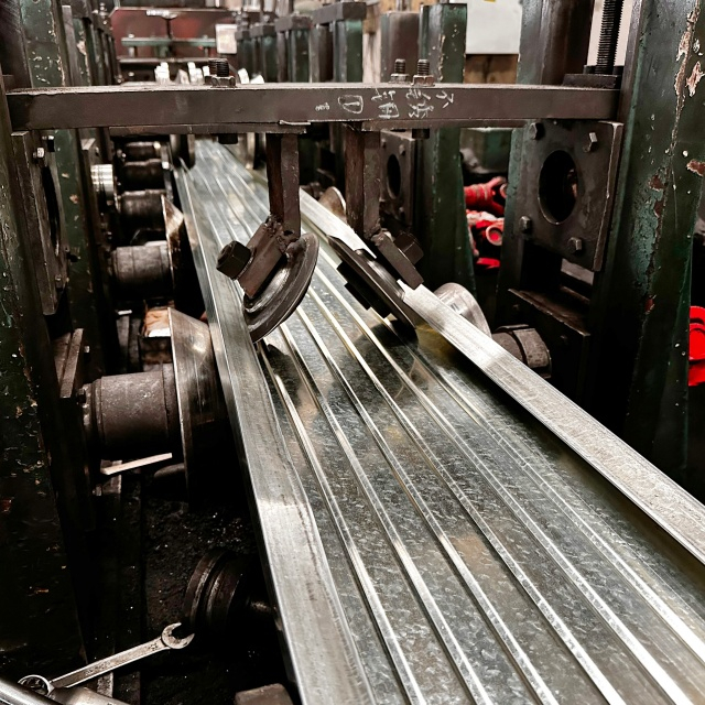 жабық болат тақтайшалар