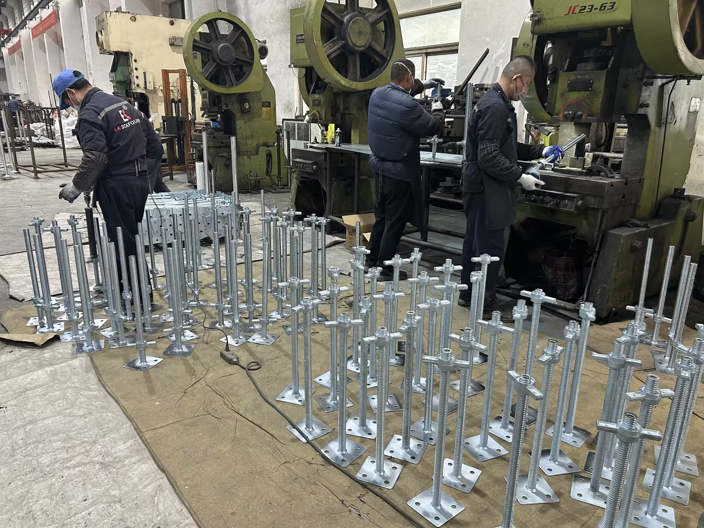 базалық ұяны орнату 