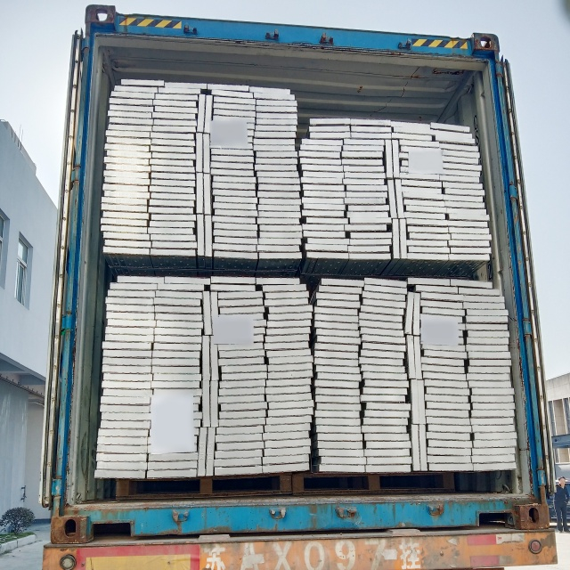 жабық болат тақтайшалар