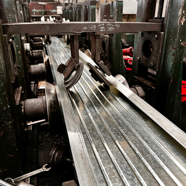 жабық болат тақтайшалар