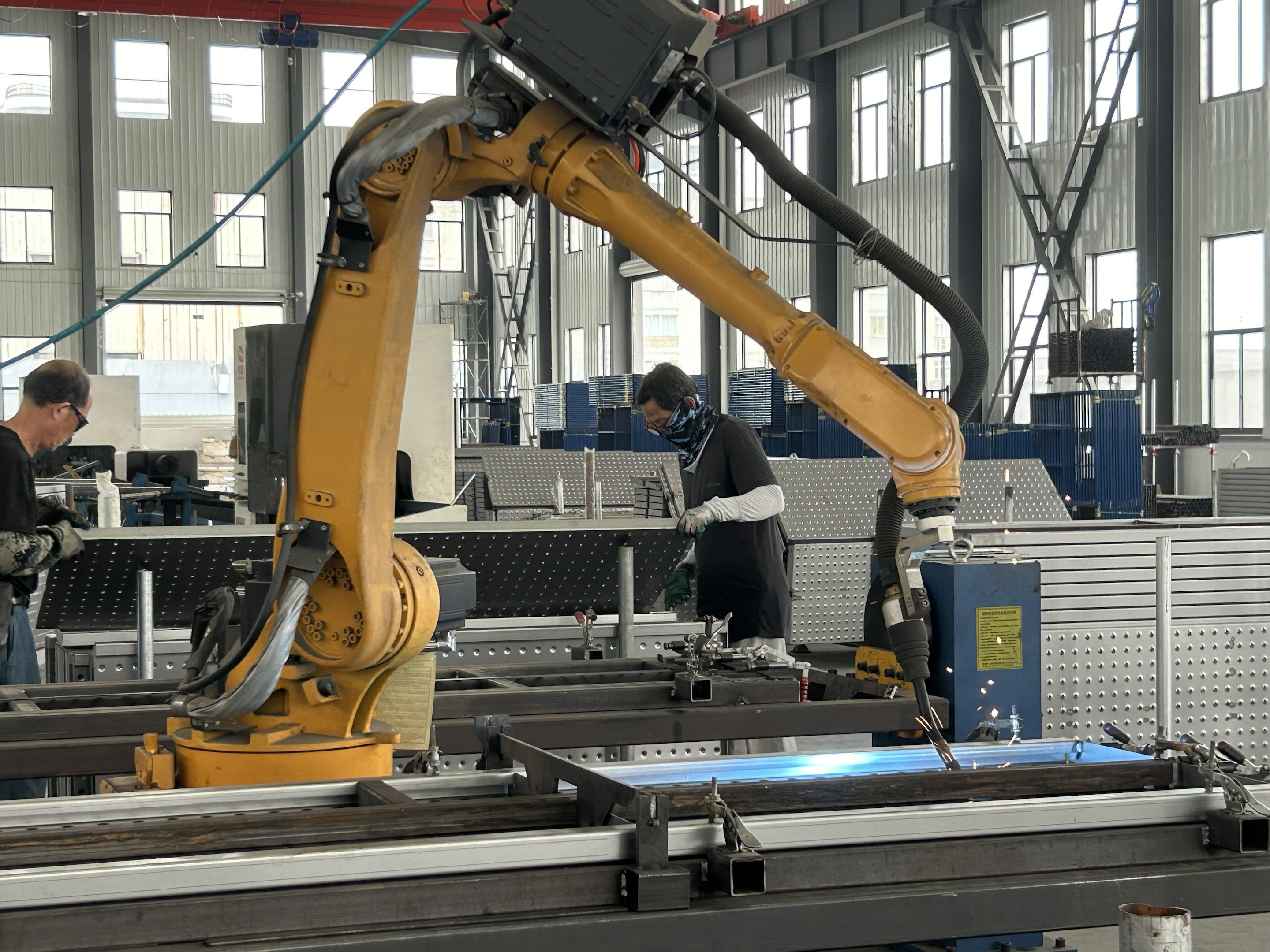 Дәнекерлеу роботы